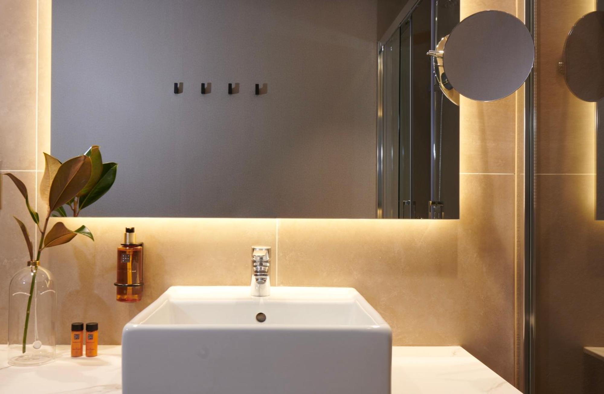 Acta Splendid Hotel Barcelone